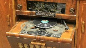 Такой музыкальный комбайн Вы еще не видели