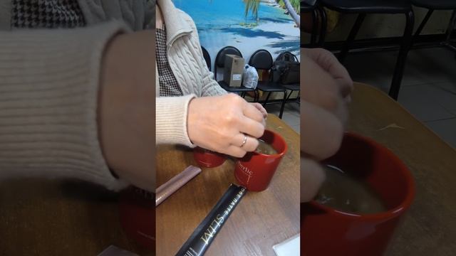 Новинка 19 каталога Фаберлик - растворимый кофе! Одно кофе для красоты, второе для похудения!