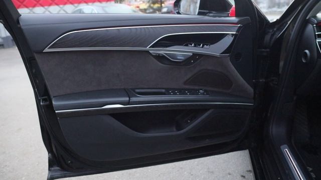 Audi A8 смотреть онлайн