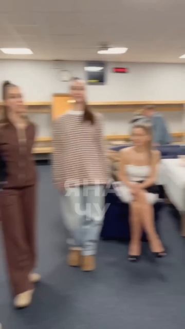 Новые ТАНЦОРЫ у Татьяны БУЛАНОВОЙ #звезды #танцы #татьянабуланова смотреть онлайн