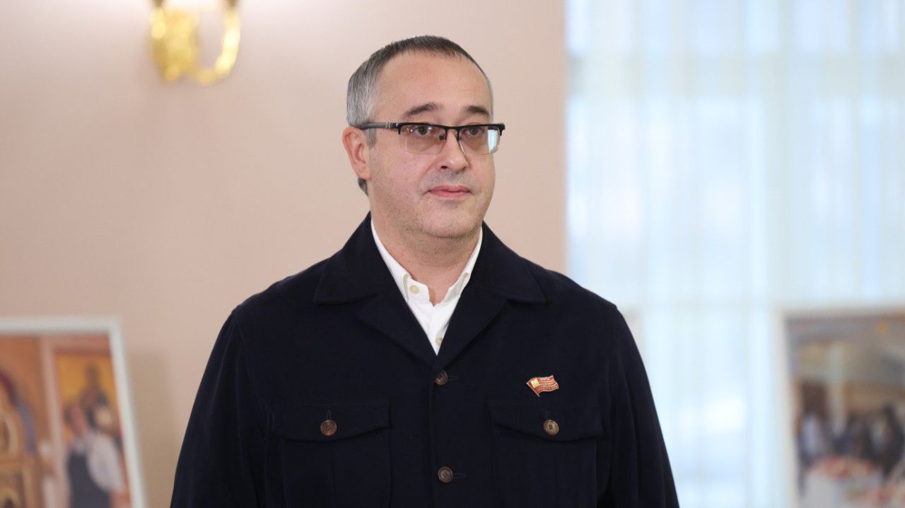 09.12.2025. Алексей Шапошников: Общими трудами мы восстанавливаем храм уже более 10 лет смотреть онлайн