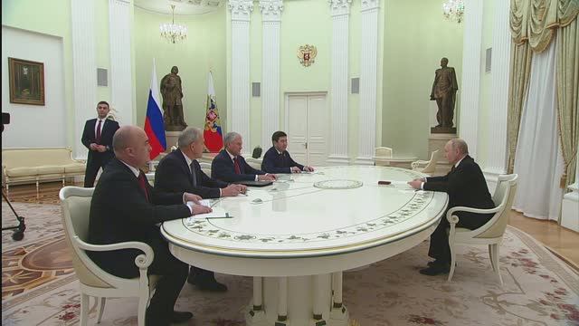 Владимир Путин. Встреча с председателями парламентов государств – членов ОДКБ 8 декабря 2025 смотреть онлайн