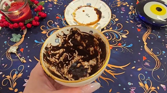 Гадание на кофейной гуще: что с вами случится💯 до конца года😱♥️🍀 смотреть онлайн