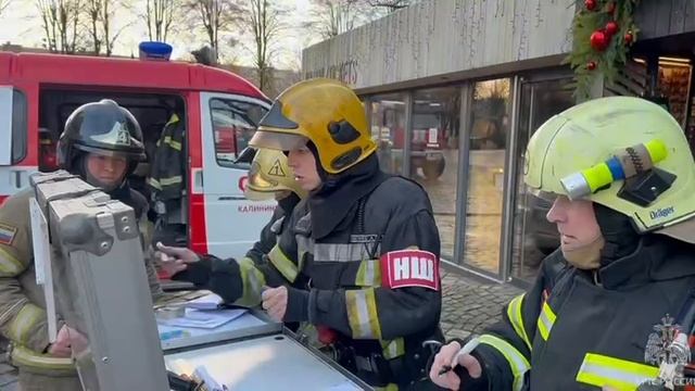 Пожарно-тактические учения в здании Кафедрального собора, Калининград. смотреть онлайн