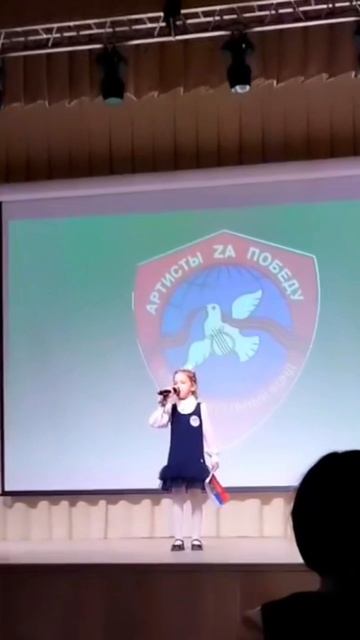 Баллада о матери (Андрей Дементьев) - декламирует балладу Василиса 1 класс смотреть онлайн