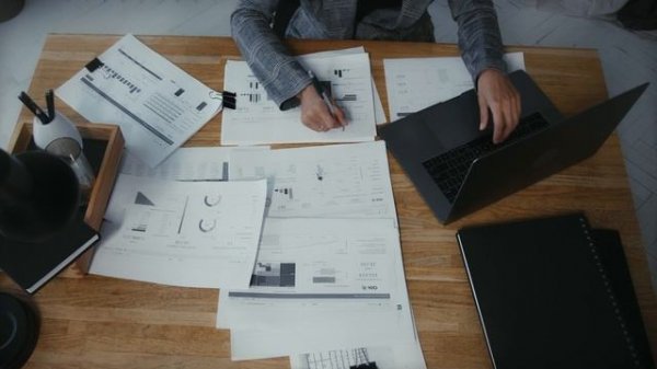 Офис работа сток