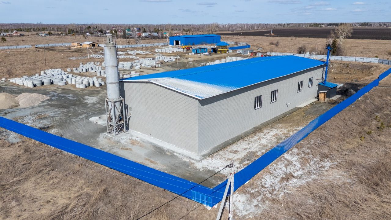 Новая Пpоизводcтвеннo-Складская База 2000 м2 с ЗУ 49985 м2 в п. Белоярский (55 км. от Екатеринбурга)
