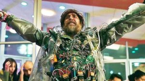 Удачи, веселитесь, не умрите / «Good Luck, Have Fun, Don't Die», русский трейлер, 2025