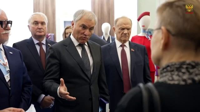 🇷🇺 Суверенитет начинается с малого — своей ткани, своей одежды, своей обуви смотреть онлайн