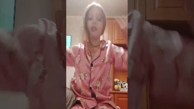 в этом видео рассказывается история смотреть онлайн