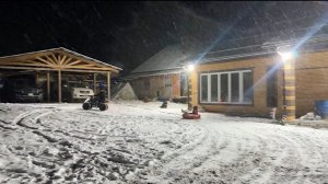 Наконец-то дождались. Как мы живем в деревне. Решили не откладывать на потом.