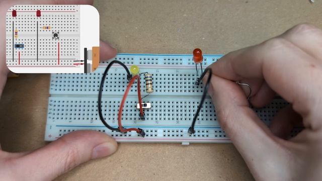 Добавляем в схему кнопку
