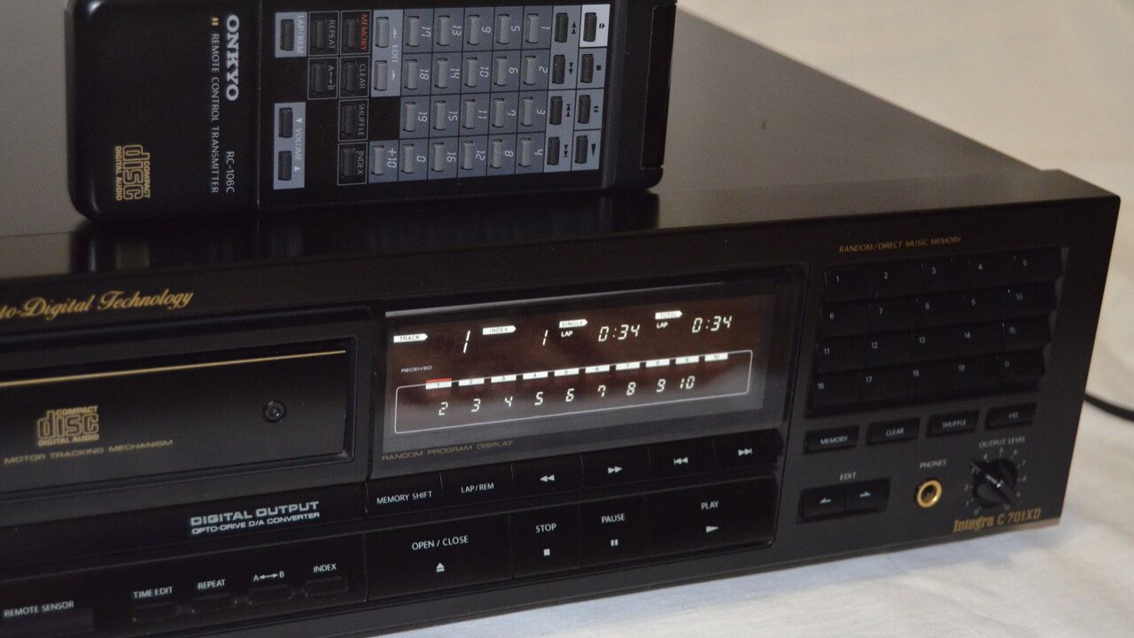 Onkyo 901.mp4 смотреть онлайн