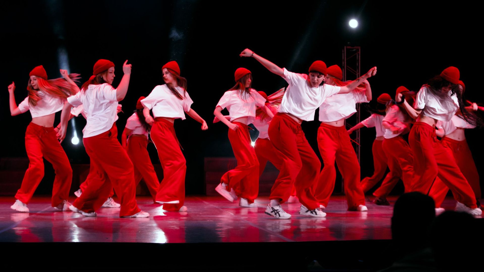 Jazz Funk начинающие (тренер- Кулешова Полина)