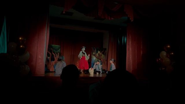 Отрывок из спектакля 