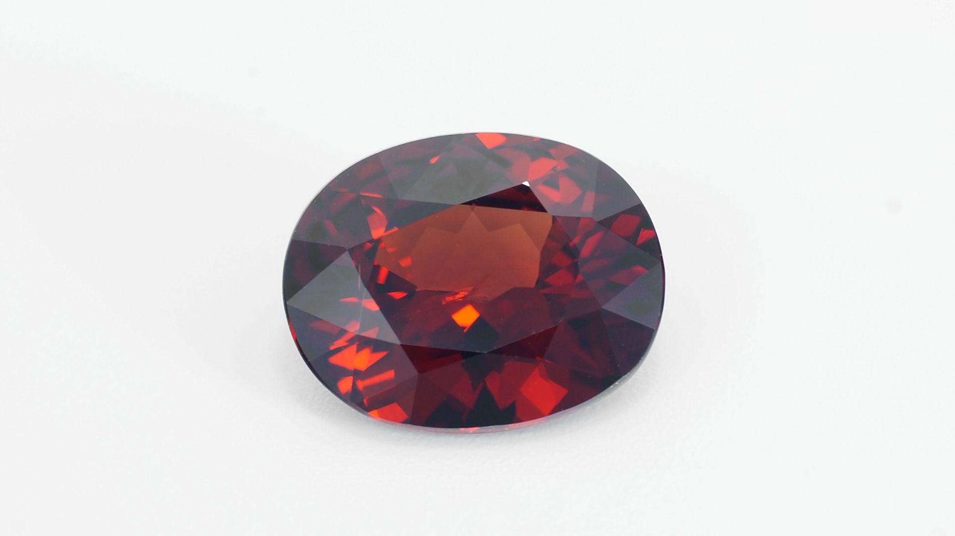 Гранат Спессартин 3.54 карата смотреть онлайн
