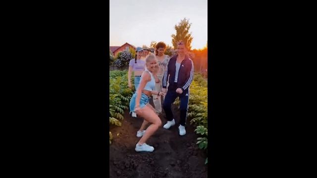 Rhythmix - Дачный стиль.mp4 смотреть онлайн