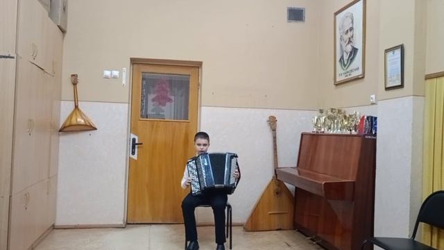 Джумантаев Максим Артурович:Венгерский народный танец 