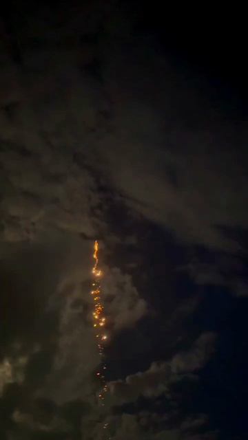 SR901 римская свеча ледышка 0.8х8 залпов