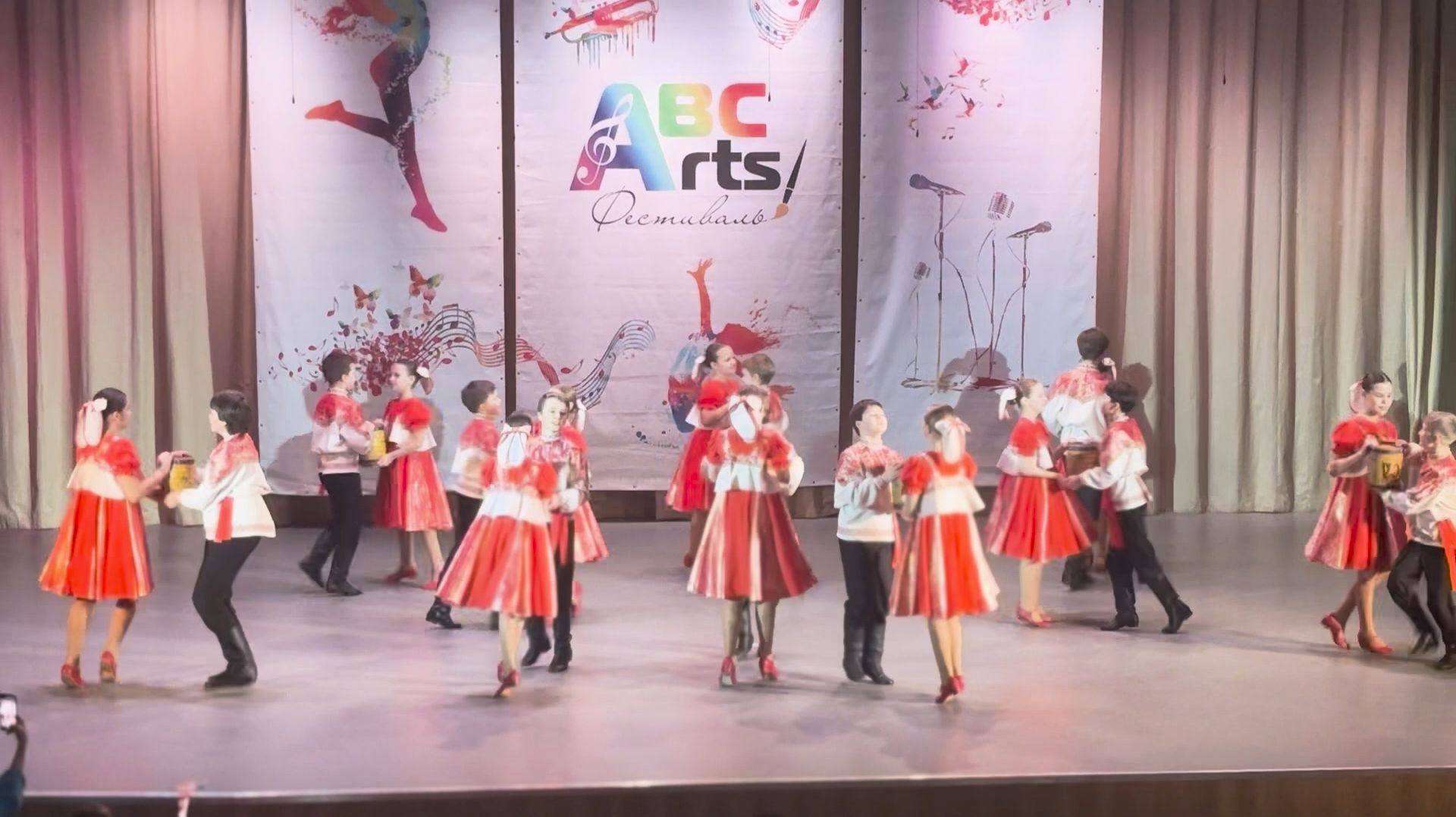 XVII фестиваль-конкурс «ABC Arts - Азбука искусств» прошёл в округе Пушкинский смотреть онлайн