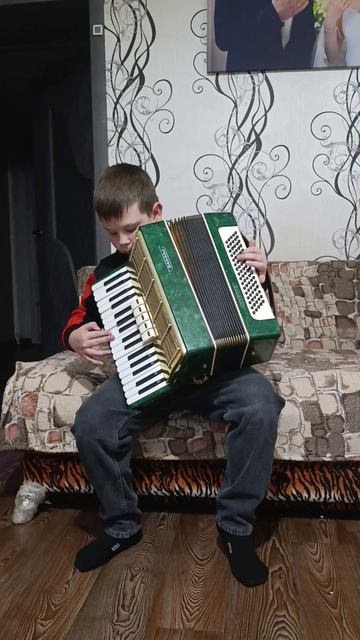 шар голубой