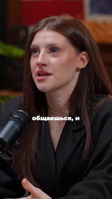 Насколько тяжело работать вебкам-моделью? смотреть онлайн