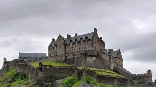 Замок-крепость