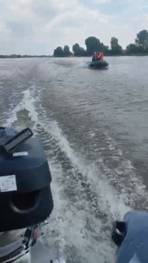 лодочный мотор-гибрид 8 л.с. 4т.