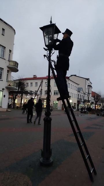 Брестский фонарщик смотреть онлайн