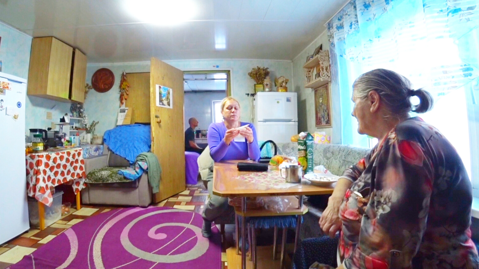 Простая жизнь,Сдала повторно ДНК,Зашли в магазин с хорошими скидками,Покупки,Сходили в гости к Козлу смотреть онлайн