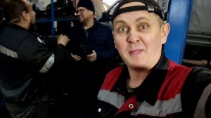 FORD RANGER 2.5 TD. Уходит антифриз из бачка 1 часть