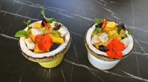 Карри из курицы с манго и кокосом