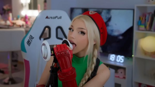 #62 ASMR Ear Licking [ Alice Delish ]