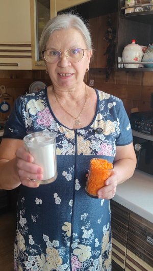 Стакан моркови и стакан муки, а получится очень вкусный кекс!