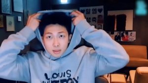 Как живет Ким Намджун (Kim Nam-joon), RM и сколько он зарабатывает [-REYZ2jnxGo] [1080p+Default, hig