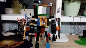 Я построил титана ТВ мена из лего!!!