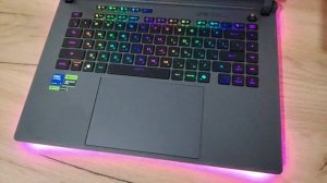 ASUS ROG Strix G16 - подсветка клавиатуры