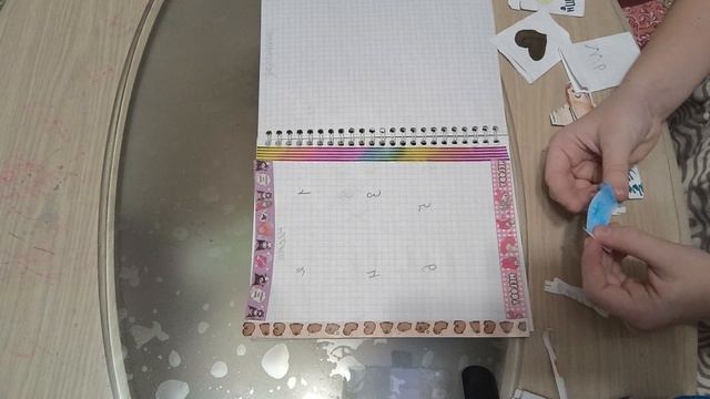 Распаковка бумажных сюрпризов