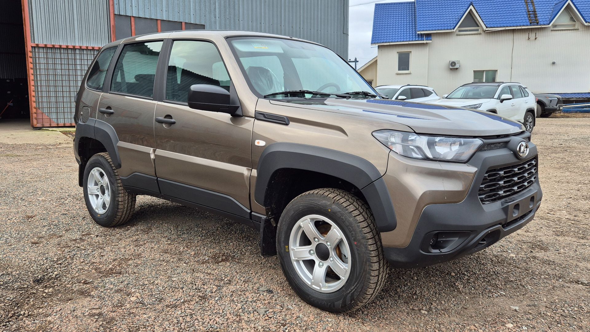 РАСПРОДАЖА 25 года Niva Travel Комфорт, убиваем официалов своими ценами #nivatravel #niva #нива