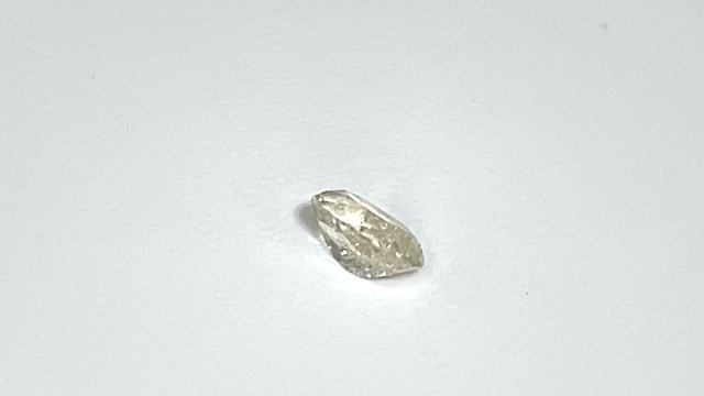 Лейко Гранат 0.54 карата смотреть онлайн