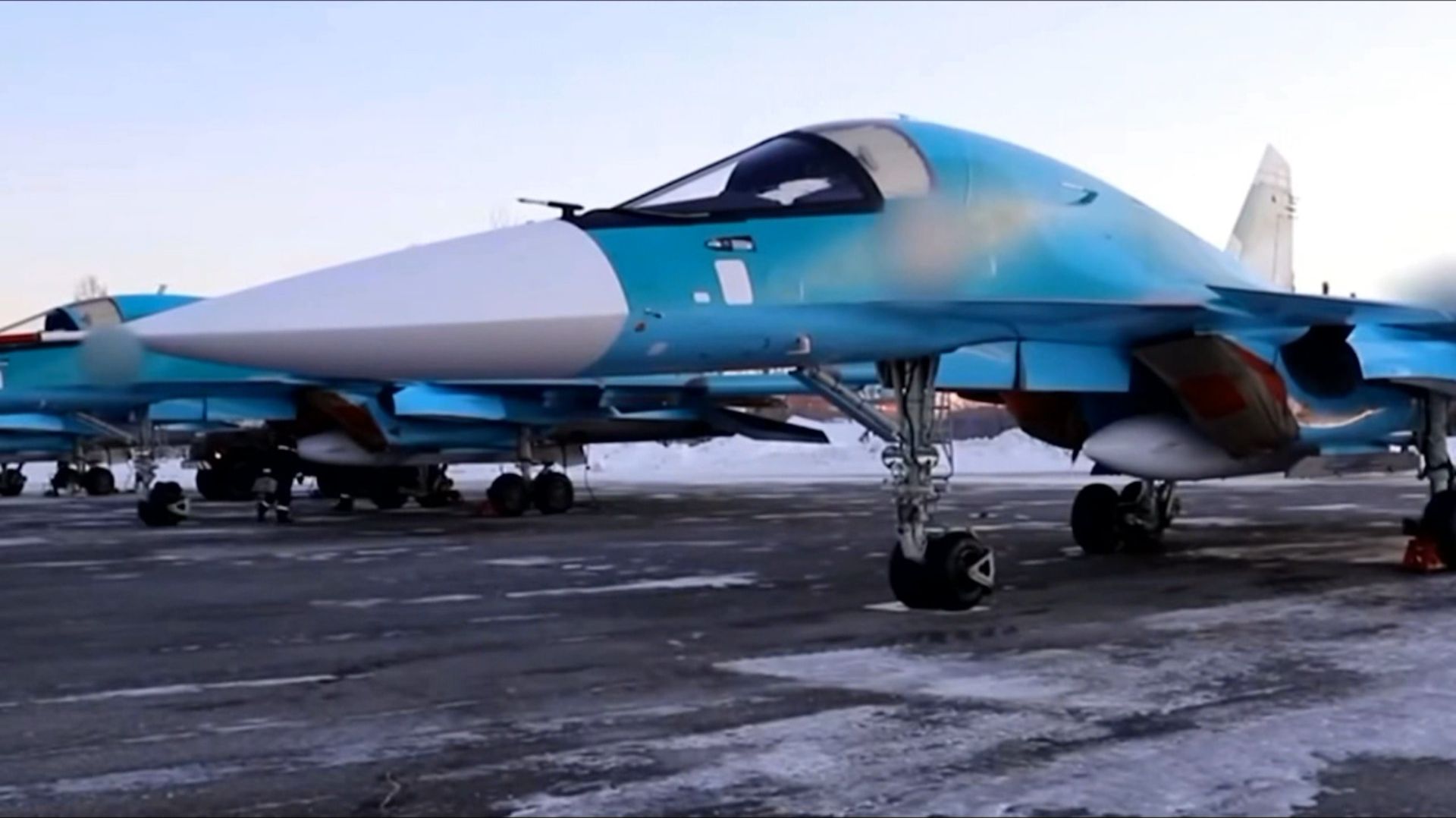 ОАК передала ВКС России партию новых самолетов Су-34 смотреть онлайн