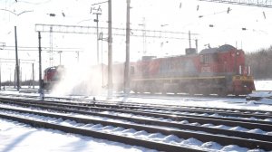 Тепловозы ТЭМ2-5363 и ТЭМ2-6530 с ПОМ-1М-176 "Ветерок"