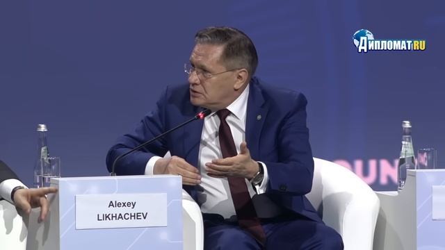 Как СССР Сделал Невозможное — и Почему России Снова Нужен Атомный Прорыв