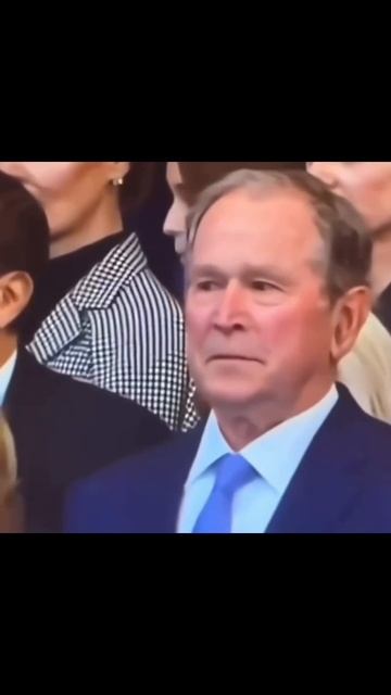 когда узнал, что цена на клубнику выросла 🍓🤑 смотреть онлайн