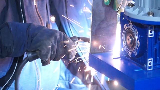 ПРОИЗВОДСТВО ОБОРУДОВАНИЯ #QMM SHORTS смотреть онлайн