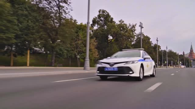 «Хочешь с нами»? Служба в полиции – это выбор команды лучших! смотреть онлайн