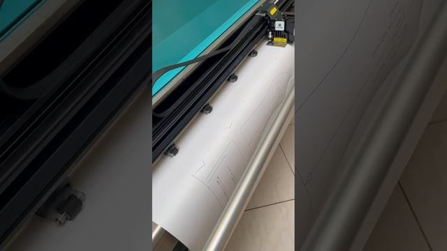 Плоттер режущий и пишущий демонстрация смотреть онлайн
