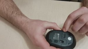 Как поменять батарейку в беспроводной мышке