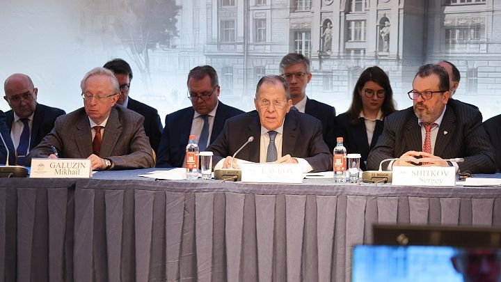 С.Лавров на «круглом столе» на тему «Украинский кризис. Дипломатия и перспективы урегулирования»