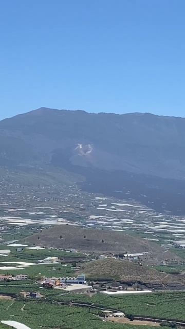 Ла Пальма. Лава после извержения 2021 года смотреть онлайн